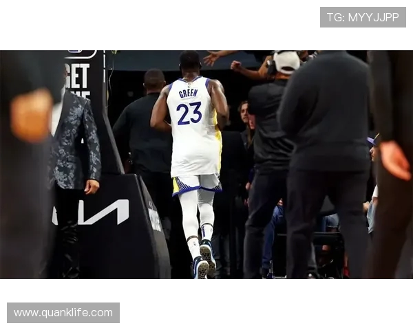 追梦回应与科尔争执已成往事专注赛场团结冲击胜利为球队季后赛目标